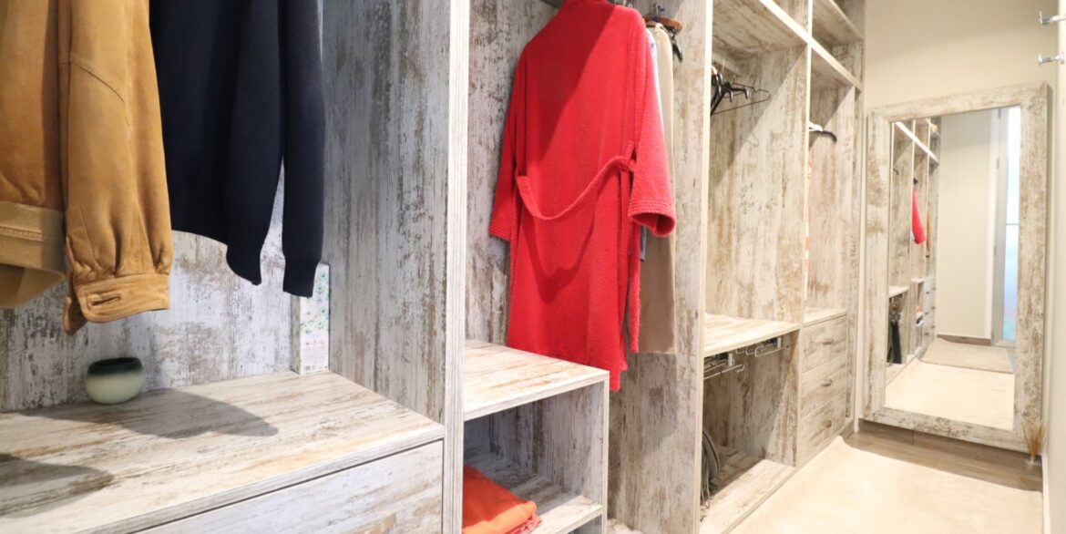 o_1j9f0u4jbhpv553h9l16a61jpc2q