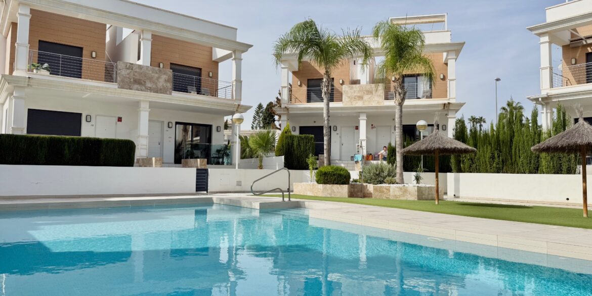 o_1j9ukljpsk31lig1m5s75d15do20