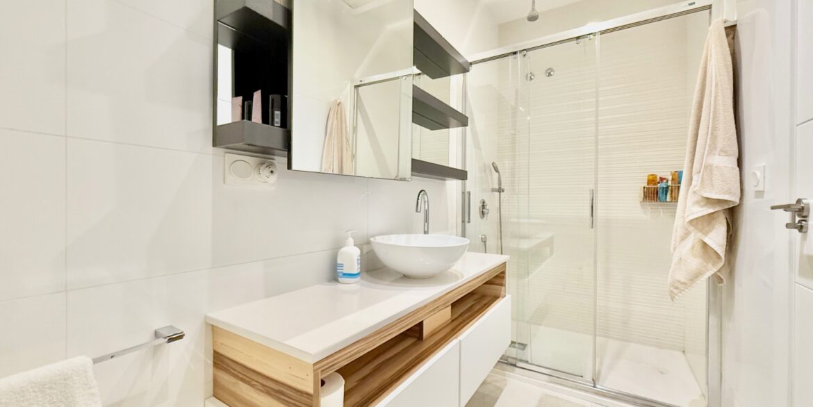 o_1j9ukn389151rsnpmisr61dt41