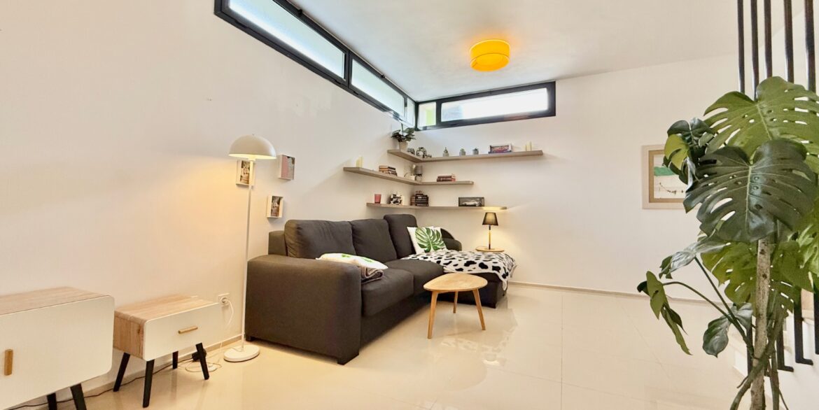 o_1j9ukn3891qtec7f1up11ag3vcc48