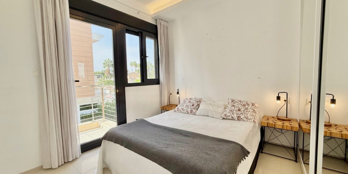 o_1j9ukn38a72d6je16det0ues84o