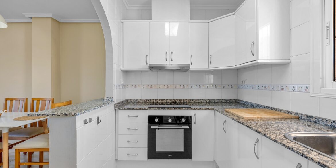 o_1jac7gncp6c0dfrudco8v1j5833