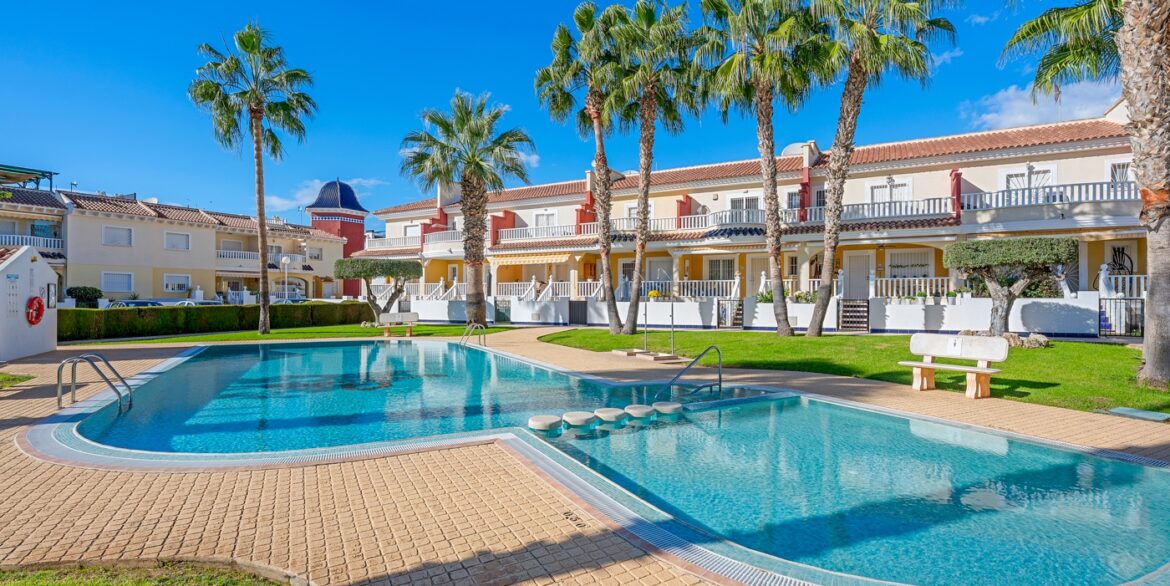 o_1jac7gncpof4efl1v3f1qlh85f2d