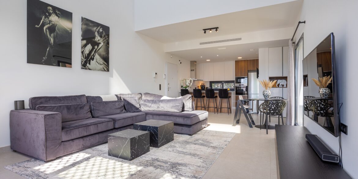 o_1jaj2gdl51pe6126n8ujjss154840