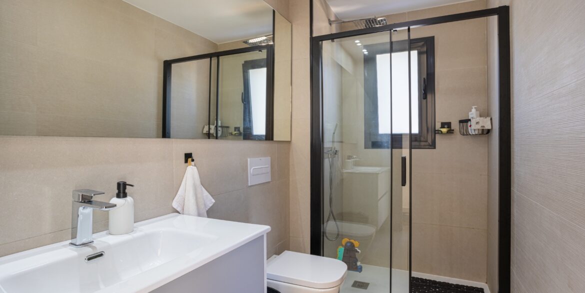 o_1jaj2gdl51ruc17r312hj8s0gvh3l