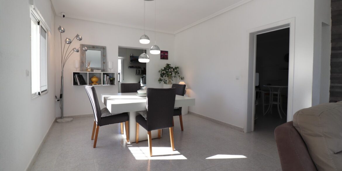 o_1jajcsdj65m112gcfvcqb49q32