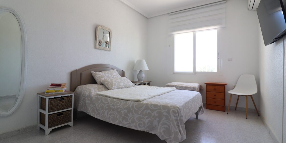 o_1jajcsdj6fab2hb8u11211bm3f