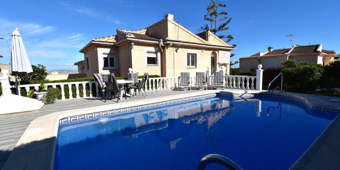 o_1jajh3gu11er21s0d9jcnv41cq827