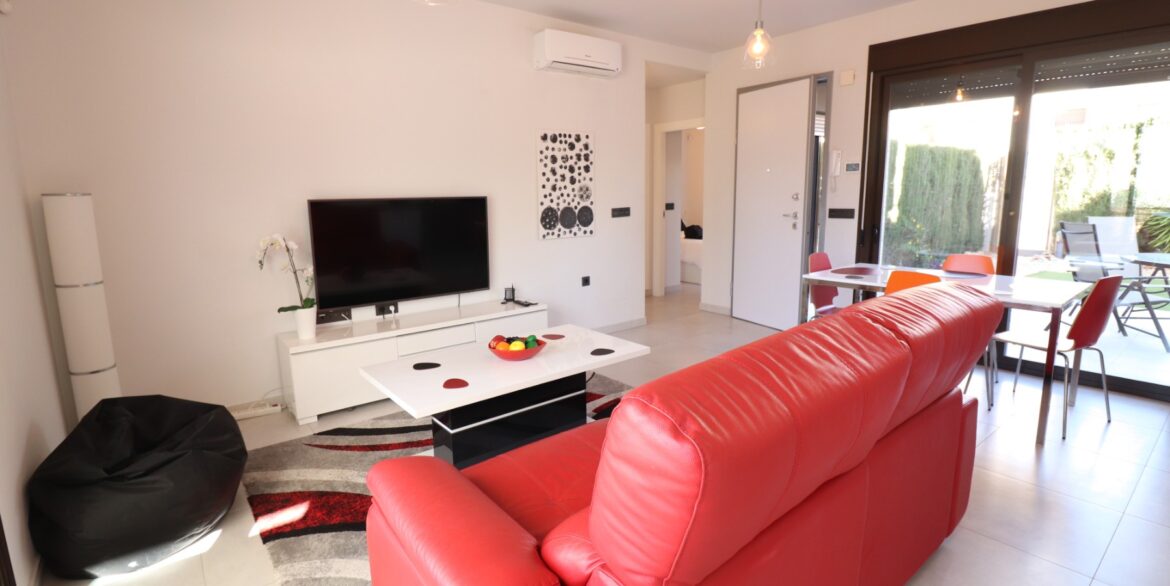 o_1jatr19uga2v141s5nc1fqefjg1u