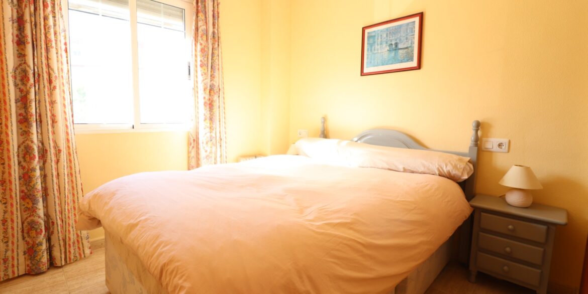 o_1javsftu38b2aiqd2ankn1m6r1r