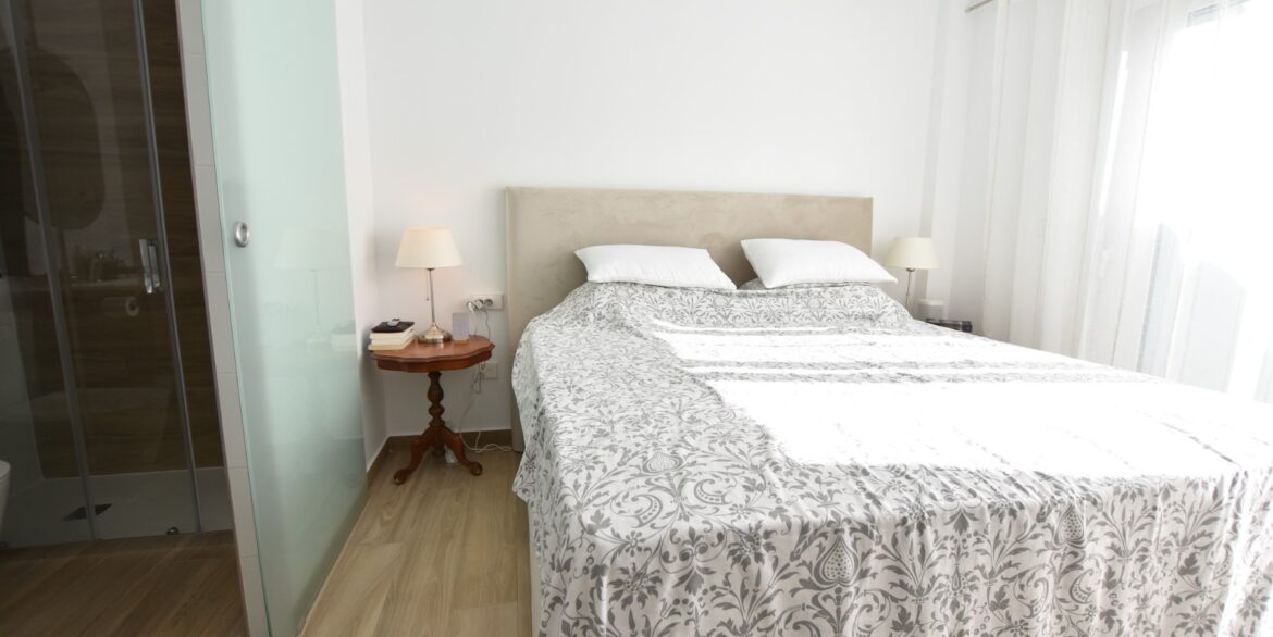 o_1jb0e8j5p11uf1jj212p81pln1klj5o