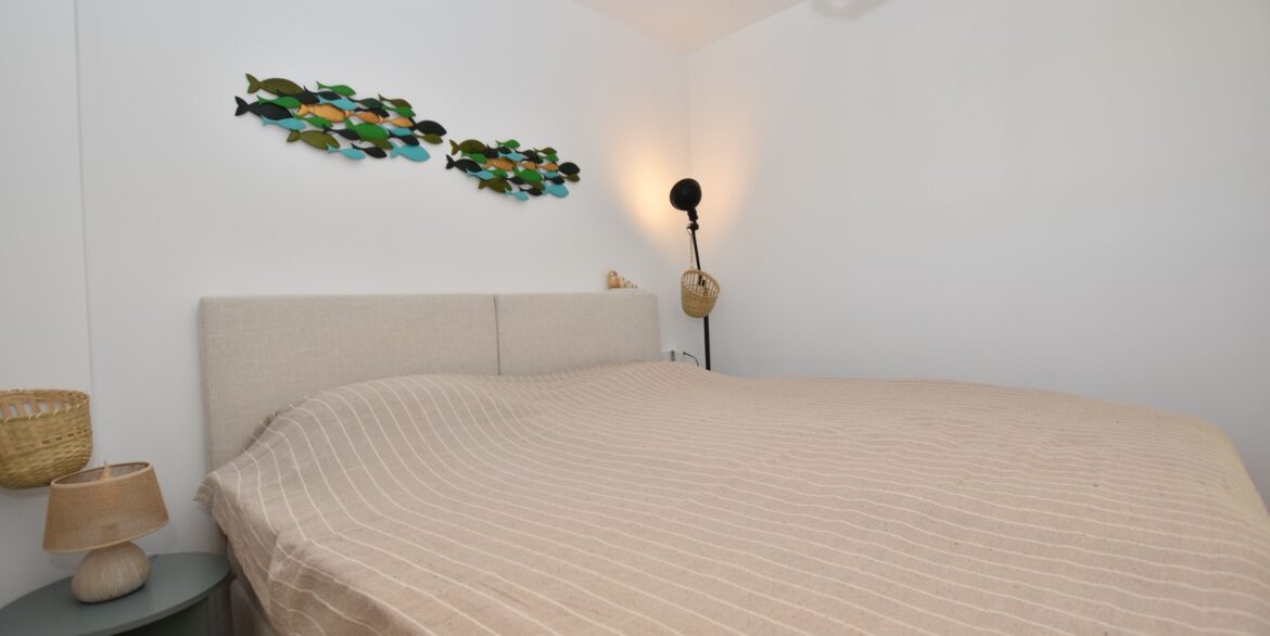 o_1jb0e8j5p1ckr16mr7uca19et95e