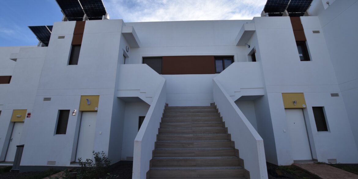 o_1jb0e8j5q1jpp128q1red1mo2om6a