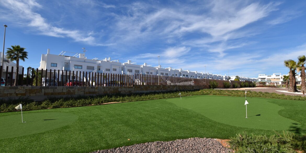 o_1jb0e8j5qjmu1k761ra9evo19uk61