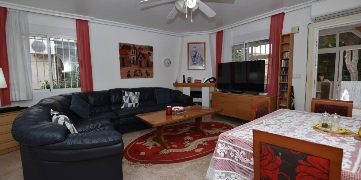 o_1jb0egti11n3s1vg3kf31nel1duo7e