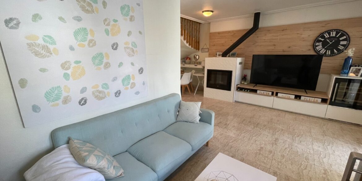 o_1jb2c67ne1e181dqg1rt5740184428