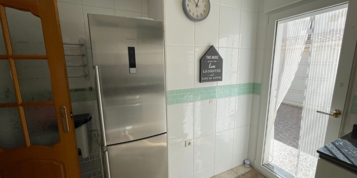 o_1jb2c67nf178613gi1morp9b17o12e