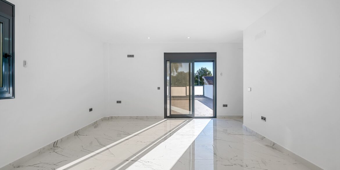 o_1jbi72flp1k610k7fajb1u7o72t