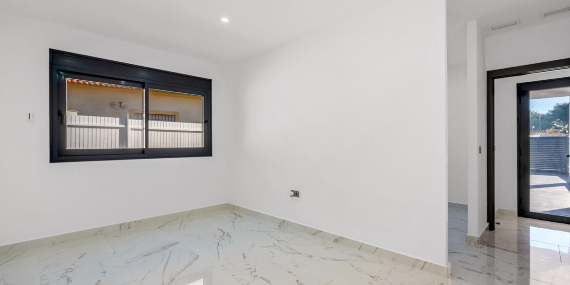 o_1jbi72flq36915mu1gq8ovo4rj38