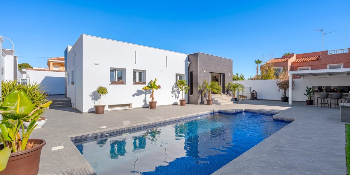 o_1jbkp8sdaknlictc0q12nm1i2f2g