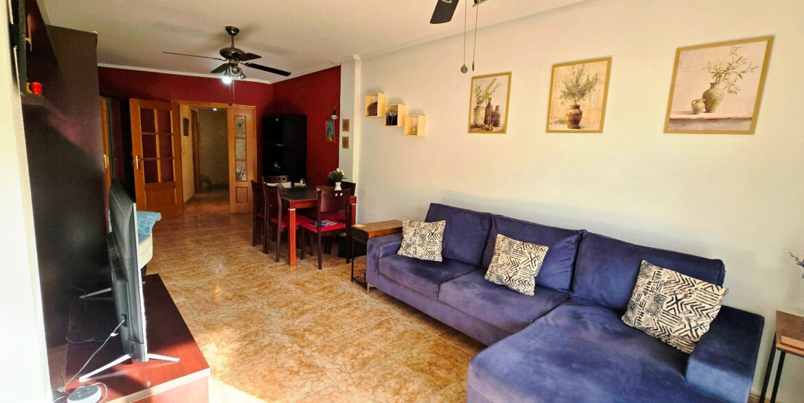 o_1jc1qklin1sijqf81pqi1eqm1rid35