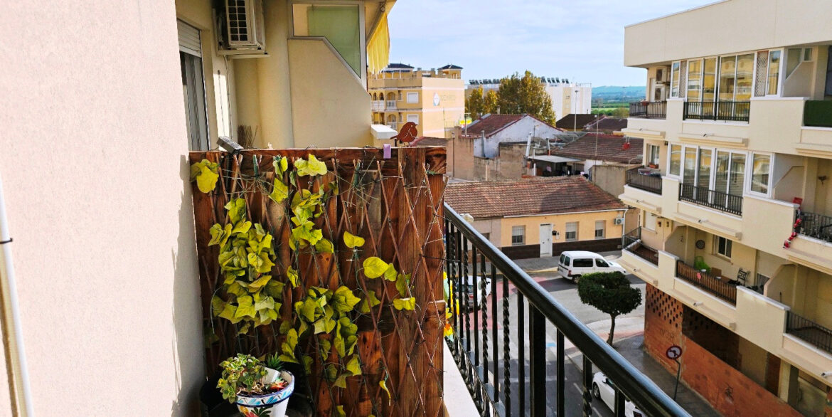 o_1jc1qklinukf1s5ad1l72kikc3h