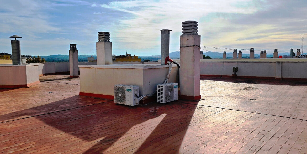 o_1jc1qklinvcs1bvs12p717hkcr43j