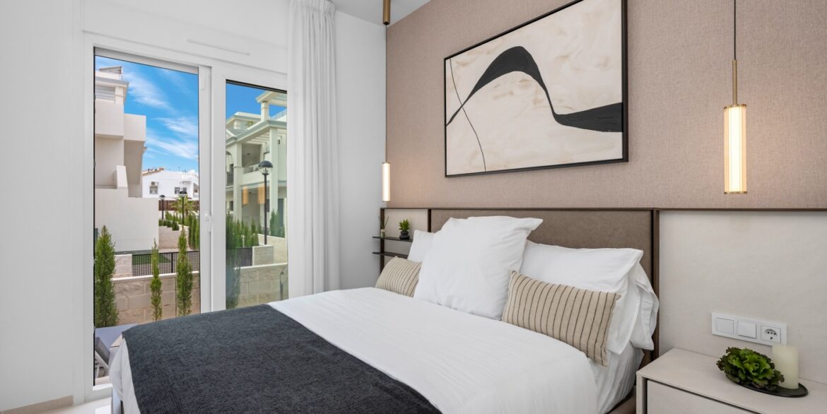 o_1jc1uejftbii4gdaop17fb1v7n2q