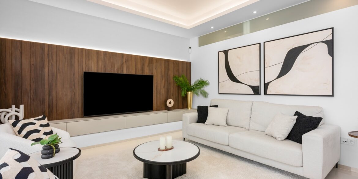 o_1jc1uejftvs12s71pf1pt1vfp2e