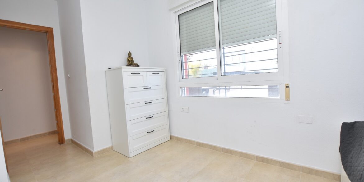 o_1jc6pvnel1v541ahha371361vak45