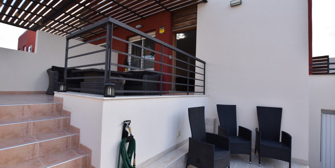 o_1jc6pvnemvj69151nt3lvbrnf5o