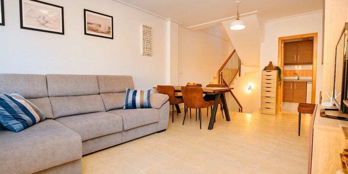 o_1jc9dgam21sno1s531i5j193j7fg1m