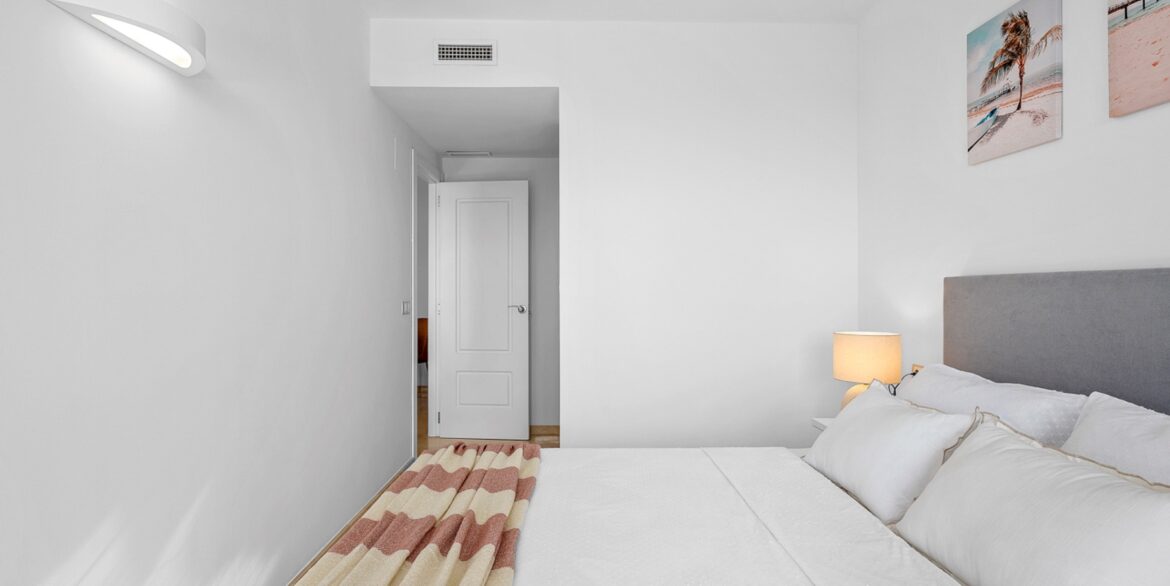 o_1jcki67vk1vm01q5po1p1qmj1neb3a