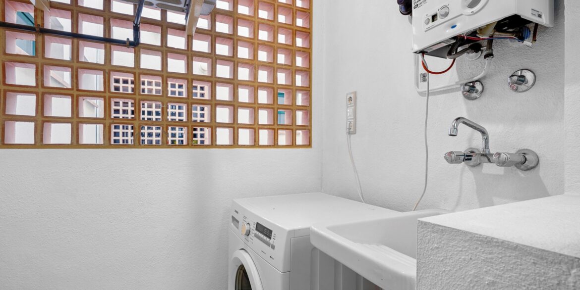 o_1jcki67vkcuhv4mjeinks18qs35