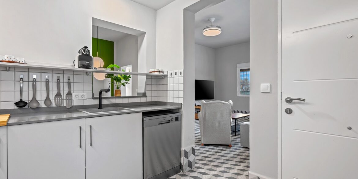 o_1je7lv8jb1hbe17791phper3ibh48