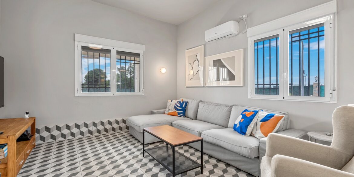 o_1je7lv8jber11u07131mjn81ajp3e