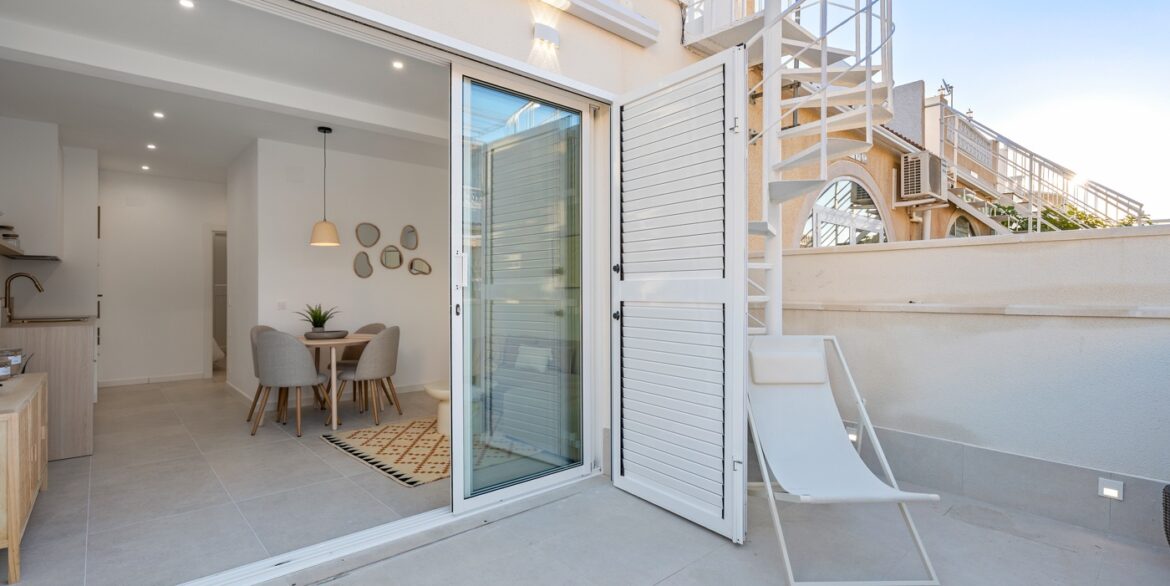 o_1jed1ib37132g10slr4n13vc1lhf2r