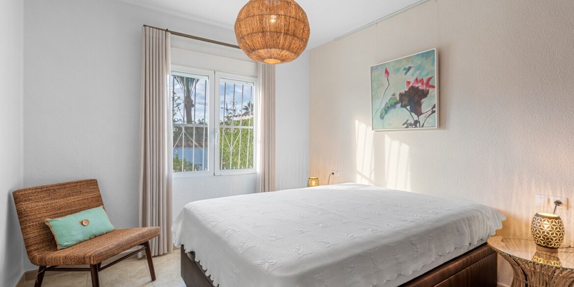 o_1jere9plh11bcpa10fop41n3t31