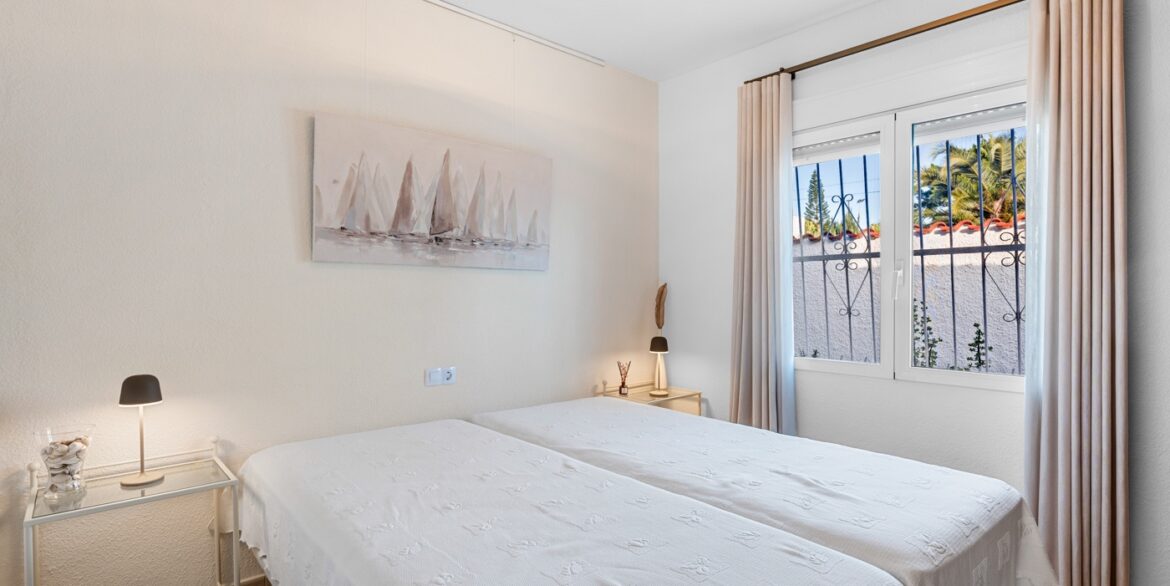 o_1jere9plh11jiohd1o4u1ff7gci34