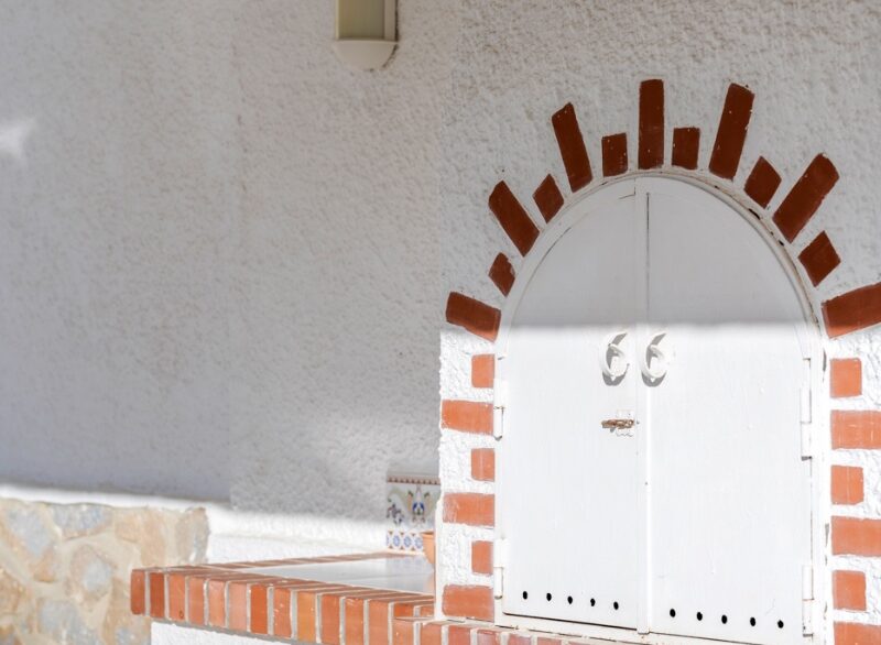 o_1jere9plh1q1v1u4111mb1aul1s6e30