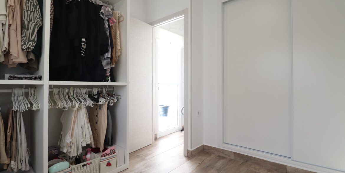 o_1jf13njr810n8vq31d767pjmbq2v