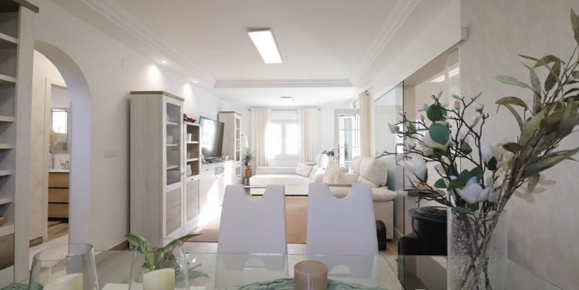 o_1jf13njr81enfsfddqg1vmo1p7r2e