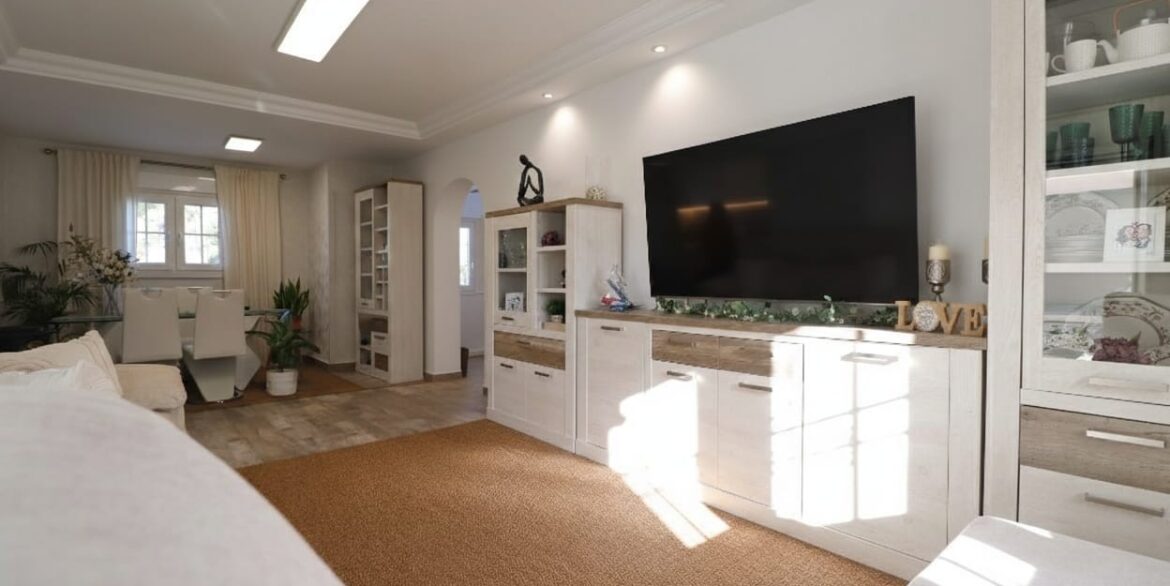 o_1jf13njr81o63gg1pas4bgved2g