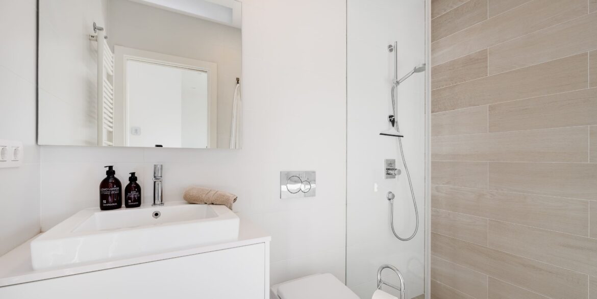 o_1jfdrqobt1mns1vmk7u5pgi11os2c