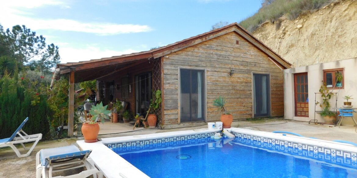 o_1jfg9oj2316gjhpsblo9r2jij30