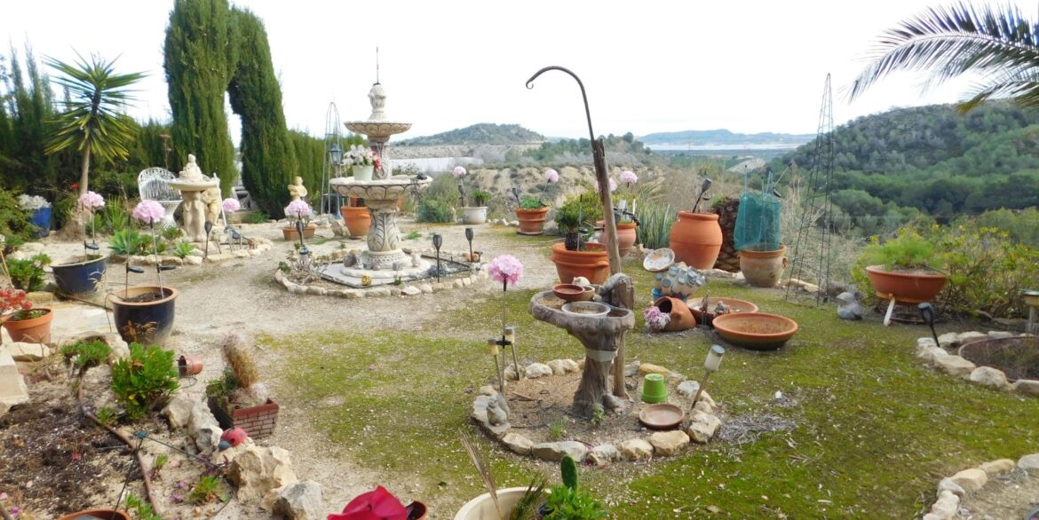 o_1jfg9oj231aevh371obl1u2soln2r