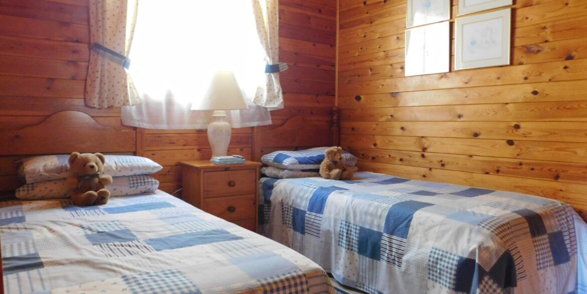 o_1jfg9oj23n541htee501uisc1235