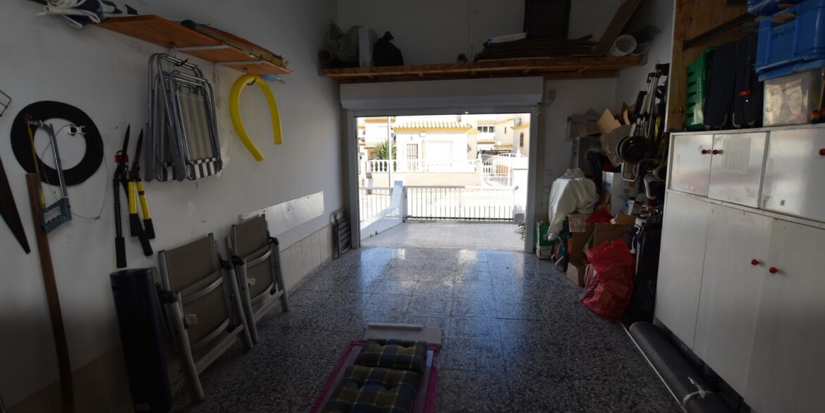 o_1jflfd3kisnufvtm1j1lgeo9e30