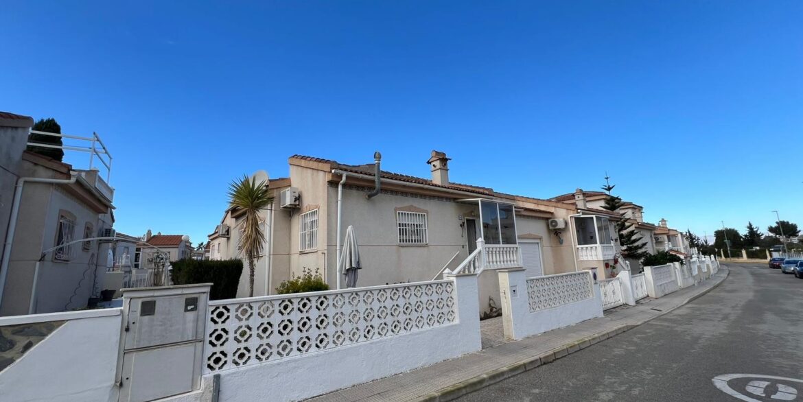 o_1jfsoqqj010fo122c1ukh1q5eva621