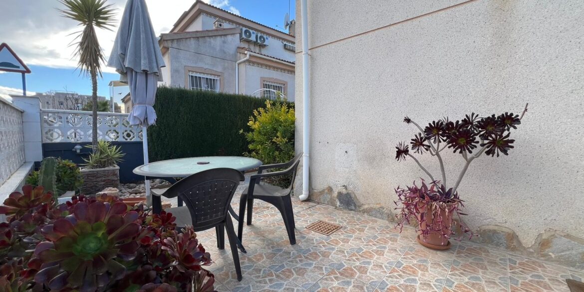 o_1jfsoqqj01nq6igm1u5taqi1onc22